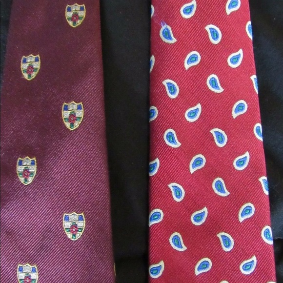 **SOLD** Ralph Lauren Ties - Picture 5 of 8